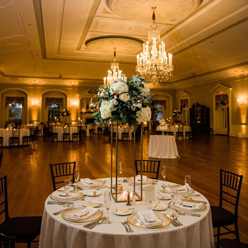 Florist «Viviano Flower Shop», reviews and photos, 32050 Harper Ave, St Clair Shores, MI 48082, USA