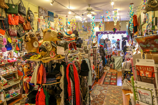 Gift Shop «Silver Spider», reviews and photos, 117 1/2 1st St NW, Mt Vernon, IA 52314, USA