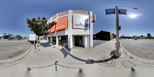 Pet Supply Store «The Urban Pet», reviews and photos, 7515 Beverly Blvd, Los Angeles, CA 90036, USA