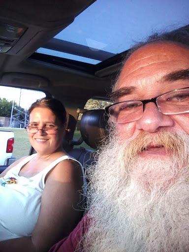 Drive-in Movie Theater «Stone Drive-In Theatre», reviews and photos, 808 Theatre Ln, Mountain View, AR 72560, USA