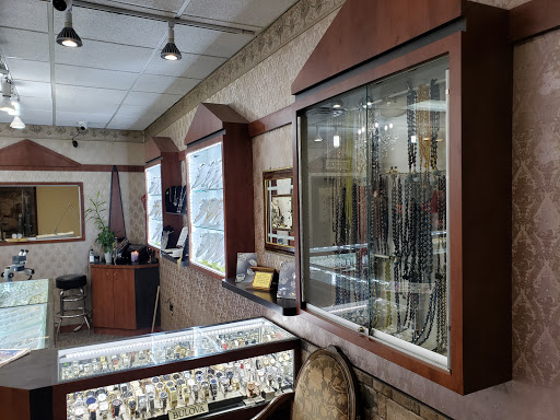 Jewelry Store «Elsayed Jewelers & Gifts», reviews and photos, 6827 Schaefer Rd, Dearborn, MI 48126, USA