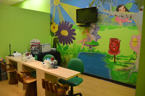 Barber Shop «Friendly Faces Barbershop», reviews and photos, 11160 Veirs Mill Rd, Silver Spring, MD 20902, USA