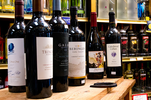 Liquor Store «Hidden Lake Liquors and Bar», reviews and photos, 2011 NJ-27, Somerset, NJ 08873, USA