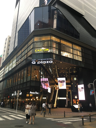 Q plaza Harajuku