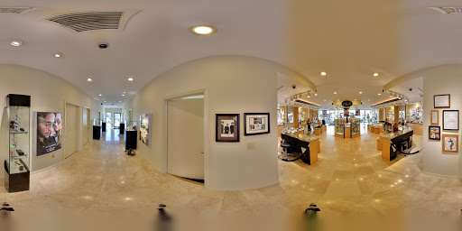 Optician «Oberle Opticians», reviews and photos, 9552 Harding Ave, Surfside, FL 33154, USA