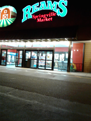 Grocery Store «Reams Grocery Springville», reviews and photos, 759 E 400 S, Springville, UT 84663, USA