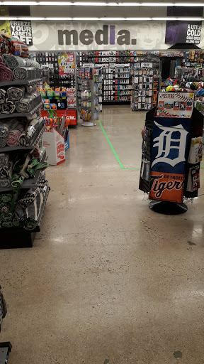 Variety Store «Five Below», reviews and photos, 2145 S Telegraph Rd, Bloomfield Hills, MI 48302, USA