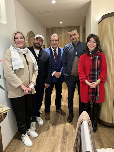 Σταύρος Τσιριγωτάκης, Χειρουργός Θυρεοειδούς MD FACS - Γιατρός