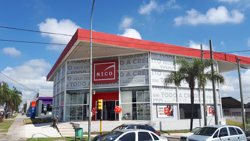 Outlet Nico