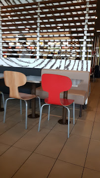 Atmosphère du Restauration rapide McDonald's à La Chapelle-Saint-Aubin - n°6