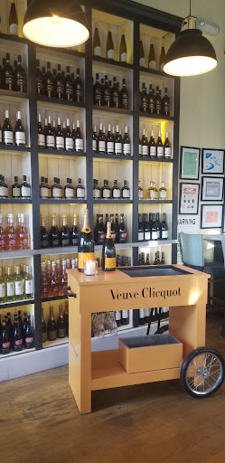 Shopping Mall «Vernon Hills Shopping Center», reviews and photos, 700 White Plains Post Road, Eastchester, NY 10709, USA