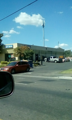 Thrift Store «Highway City Thrift Store», reviews and photos, 5472 W Shaw Ave, Fresno, CA 93722, USA