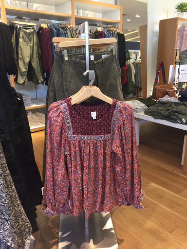 Clothing Store «Gap», reviews and photos, 1931 Wilshire Blvd, Santa Monica, CA 90403, USA