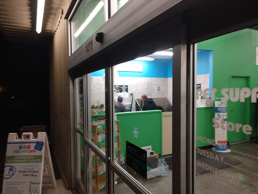 Pet Supply Store «Pet Supplies Plus», reviews and photos, 1411 S Stockton St, Lodi, CA 95240, USA