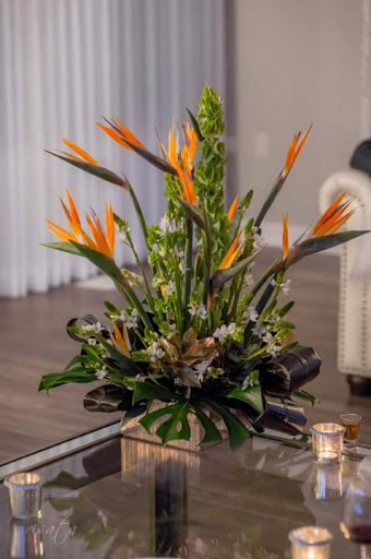 Florist «Royal Petals», reviews and photos, 188 E Wend St, Lemont, IL 60439, USA