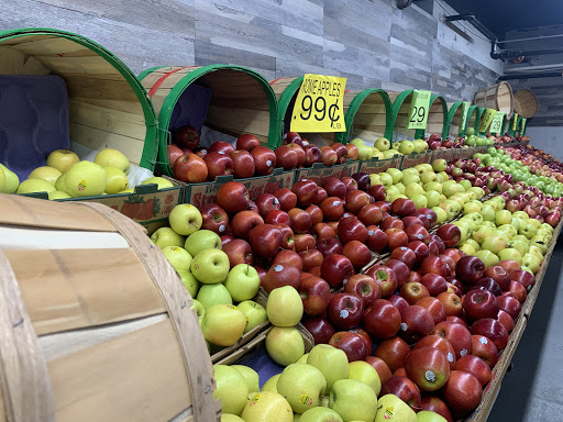 Grocery Store «Harvest Field Market», reviews and photos, 350 S Broadway, Tarrytown, NY 10591, USA