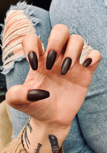 Elegant Nails Spa