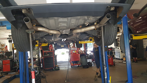 Auto Repair Shop «Meineke Car Care Center», reviews and photos, 195 NJ-36, Middletown, NJ 07748, USA