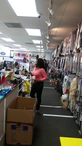 Beauty Supply Store «Queens Beauty Supply», reviews and photos, 2110 N Galloway Ave # 102, Mesquite, TX 75150, USA