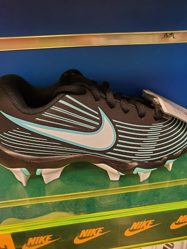 Sporting Goods Store «Big 5 Sporting Goods», reviews and photos, 829 N Oak Park Blvd, Pismo Beach, CA 93449, USA