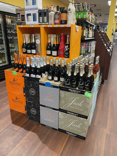 Wine Store «Premier Wine & Spirits», reviews and photos, 100 Main St N # 11, Southbury, CT 06488, USA