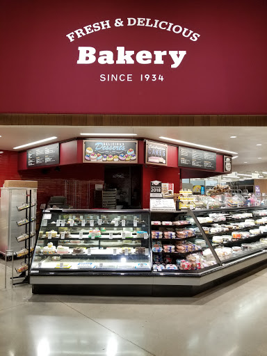 Grocery Store «Meijer», reviews and photos, 171 W Town Square Way, Oak Creek, WI 53154, USA