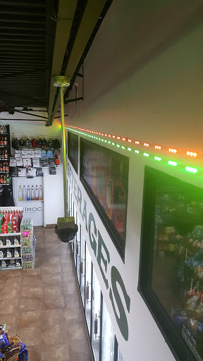 Liquor Store «Romulus Palace Liquor Store», reviews and photos, 31370 Ecorse Rd, Romulus, MI 48174, USA