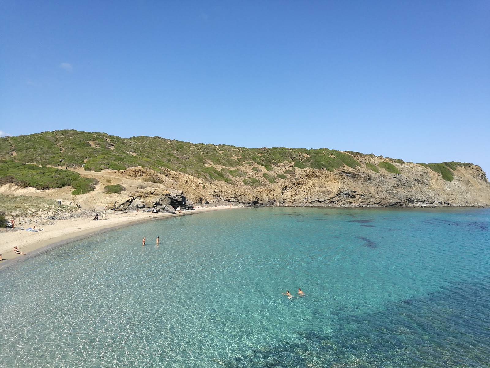 Foto von Cala Presili mit beiger sand Oberfläche