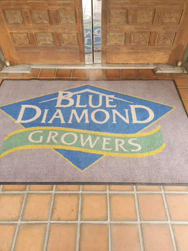 Gift Shop «Blue Diamond Nut & Gift Shop», reviews and photos, 4800 Sisk Rd, Modesto, CA 95356, USA