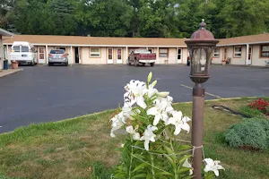 Fox Lake Motel image
