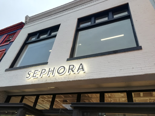 Cosmetics Store «SEPHORA», reviews and photos, 3065 M St NW, Washington, DC 20007, USA