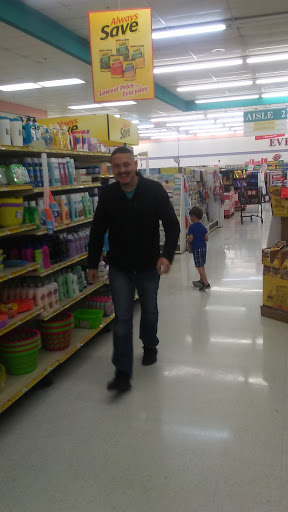 Grocery Store «Vowells Fresh Market», reviews and photos, 614 Bear Creek Rd E, Tuscaloosa, AL 35404, USA