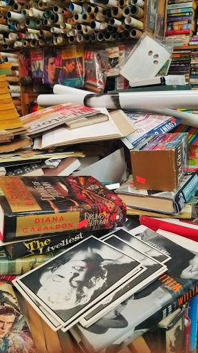 Magazine Store «Book Castle-Movie World», reviews and photos, 212 N San Fernando Blvd, Burbank, CA 91502, USA
