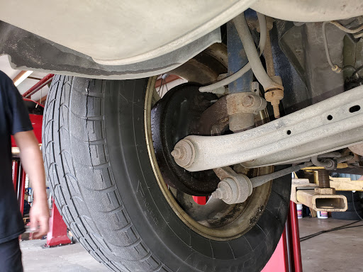 Brake Shop «Stars Auto Repair», reviews and photos, 12490 Northwest Fwy, Houston, TX 77092, USA