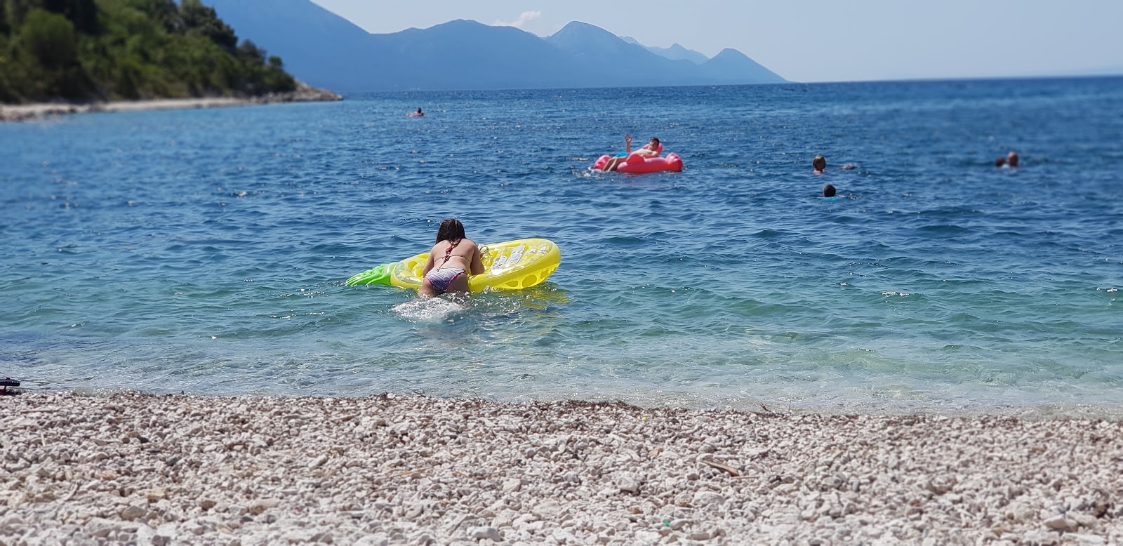 Photo de Duba beach - recommandé pour les voyageurs en famille avec des enfants