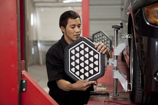 Auto Body Shop «Excalibur Collision Center», reviews and photos, 710 Exposition Ave, Dallas, TX 75226, USA