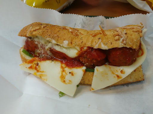 Restaurant «SUBWAY®Restaurants», reviews and photos, 111 N Public Square, Glasgow, KY 42141, USA