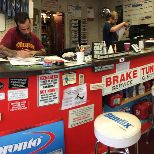 Auto Tune Up Service «DIAMOND DISCOUNT AUTOMOTIVE», reviews and photos, 614 Moody St, Waltham, MA 02453, USA