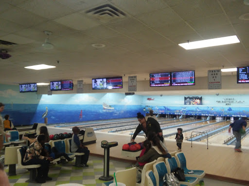 Bowling Alley «Cardinal Lanes Beach Bowl», reviews and photos, 7026 Market St, Wilmington, NC 28411, USA