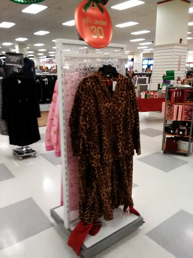 Department Store «T.J. Maxx and HomeGoods», reviews and photos, 649 Broadway, Bangor, ME 04401, USA