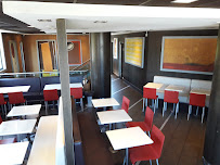 Atmosphère du Restauration rapide McDonald's à Saint-Priest - n°15