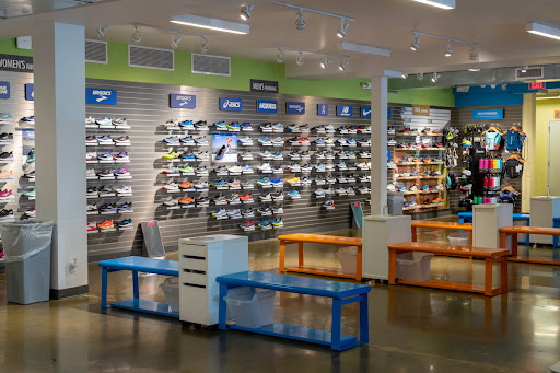 Running Store «Road Runner Sports», reviews and photos, 29 NW 23rd Pl, Portland, OR 97210, USA