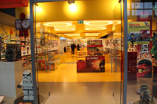 The LEGO® Store Wien Donau Zentrum