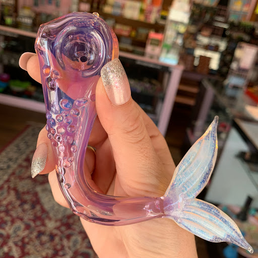 Tobacco Shop «Pirate Girl Smoke Boutique», reviews and photos, 297 Court St, Plymouth, MA 02360, USA