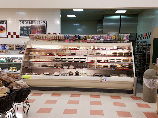 Grocery Store «Market Basket», reviews and photos, 34 Plaistow Rd, Plaistow, NH 03865, USA