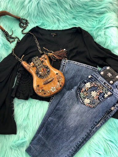 Thrift Store «Texas Thrift Store», reviews and photos, 5319 I-35, Austin, TX 78723, USA