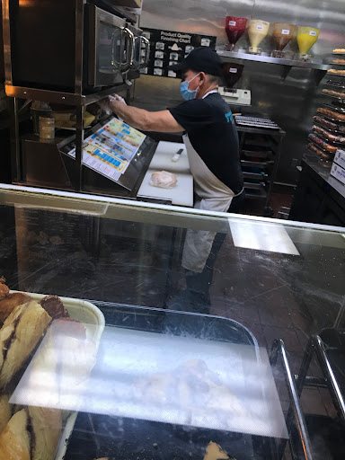 Donut Shop «Yum Yum Donuts», reviews and photos, 8139 W Manchester Ave, Playa Del Rey, CA 90293, USA