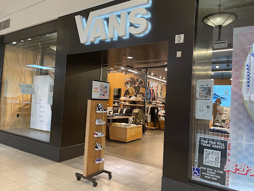 Shoe Store «Vans», reviews and photos, 160 N Gulph Rd, King of Prussia, PA 19406, USA