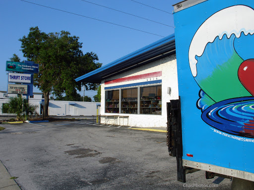 Thrift Store «The Kindness Wave Foundation Thrift Store», reviews and photos, 6210 Seminole Blvd, Seminole, FL 33772, USA