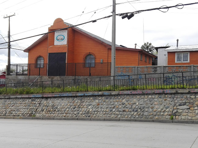 Opiniones de Iglesia Union Evangelica Misionera En Chile en Coyhaique - Iglesia